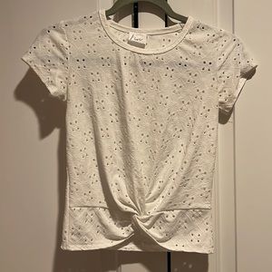 LIVI Size XS White Short Sleeve Tee Knot Front Cut Outs